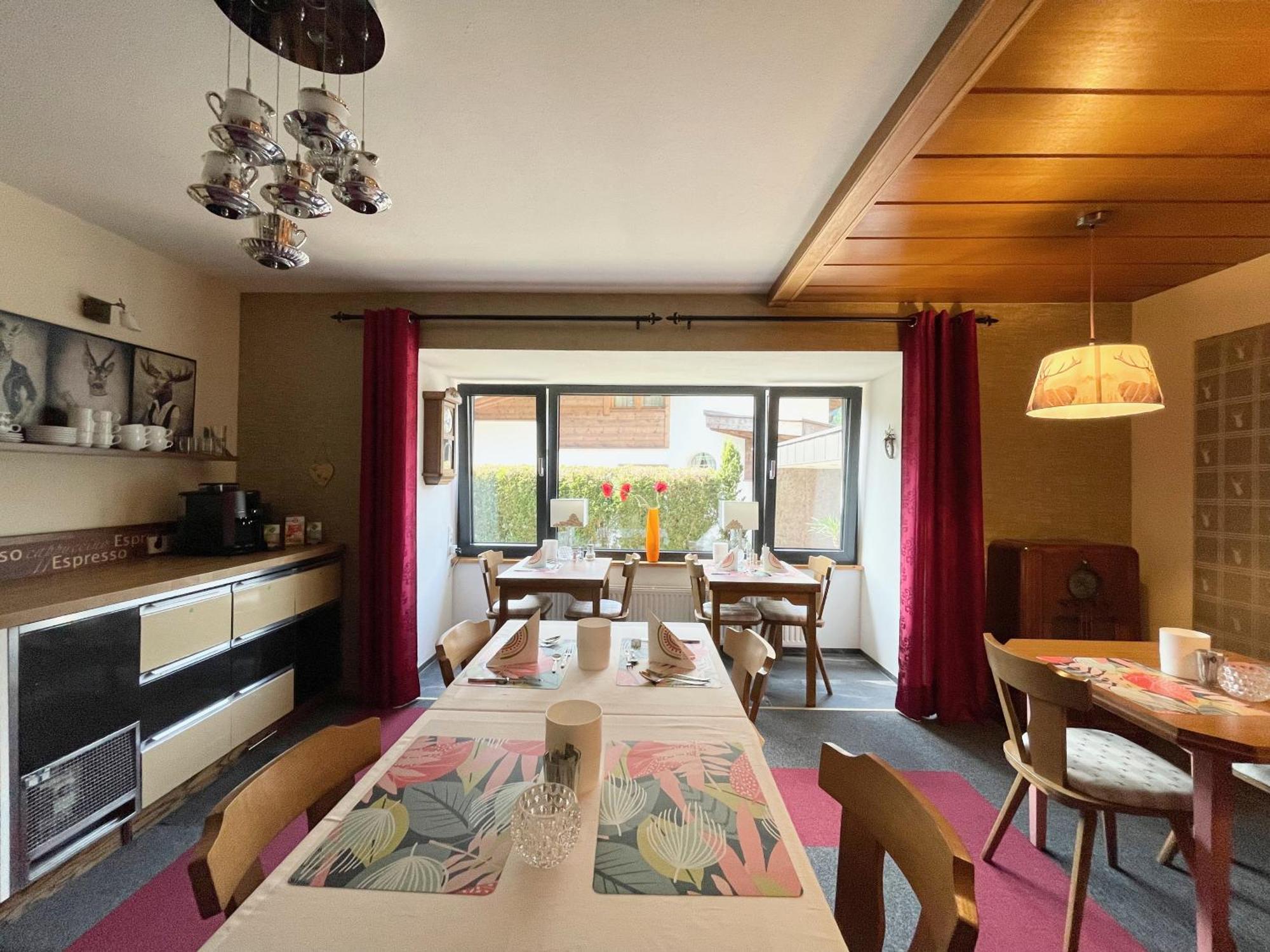 Haus Gertraud Couette-café