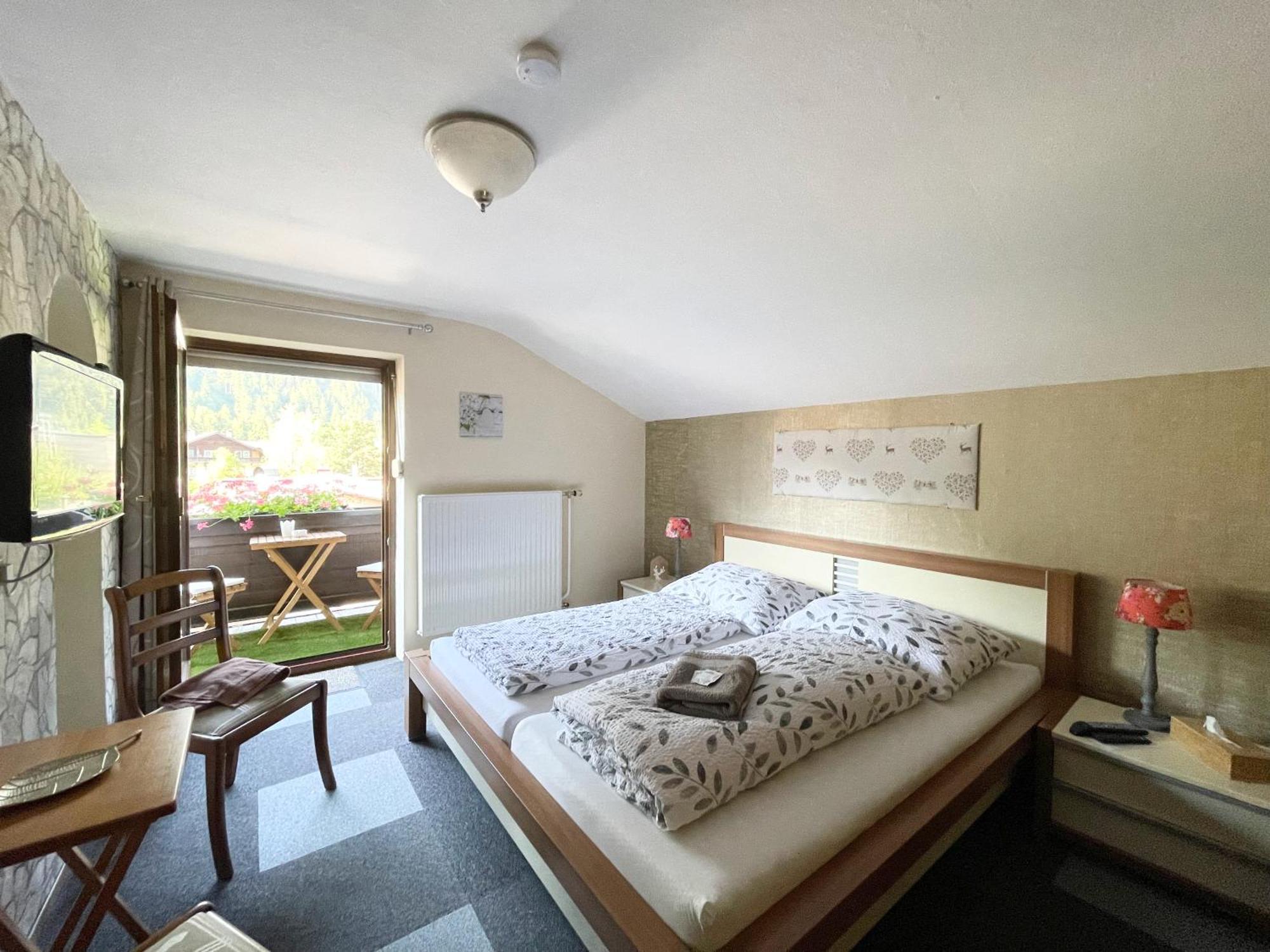 Bed & Breakfast Haus Gertraud 3*